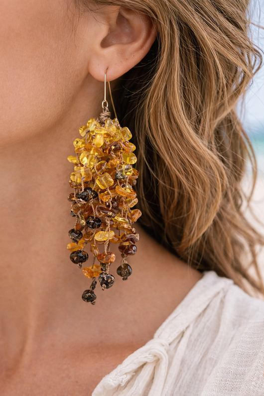 kolczyki z kamieniami GRADIENT Kolczyki z bursztynu bałtyckiego wiszące