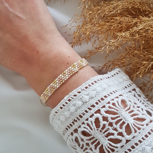 bransoletki na sznurku Pastelowa bransoletka geometryczna