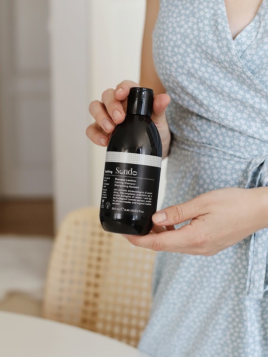 szampony do włosów Łagodzący szampon do wrażliwej skóry głowy Sendo 250 ml