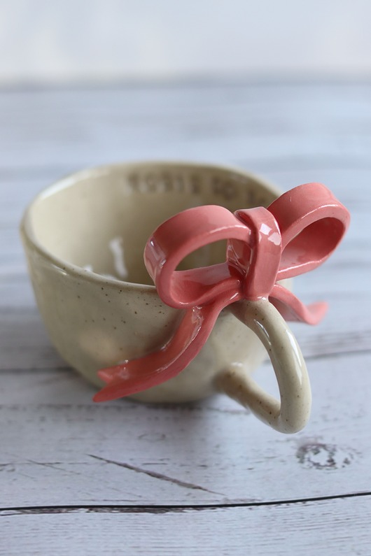 kubki Kubek z Różową Kokardką i Napisem