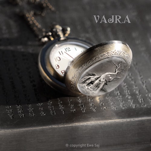 Vajra - sekretnik - zegarek Ewa Saj Fotografie