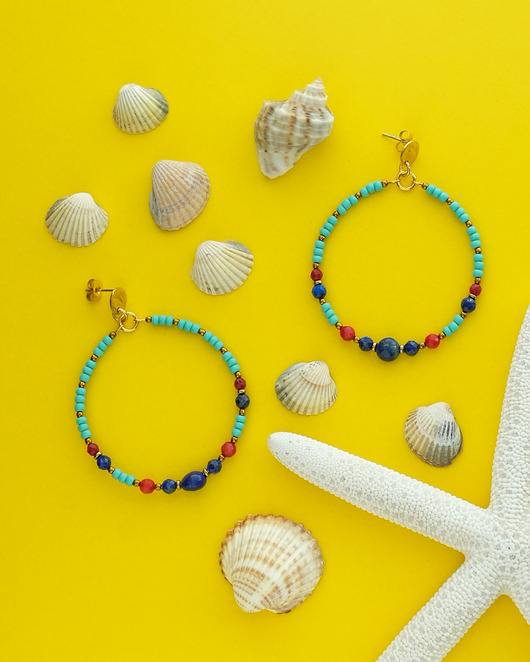 kolczyki z kamieniami Kolczyki boho z koralem i lapisem lazuli