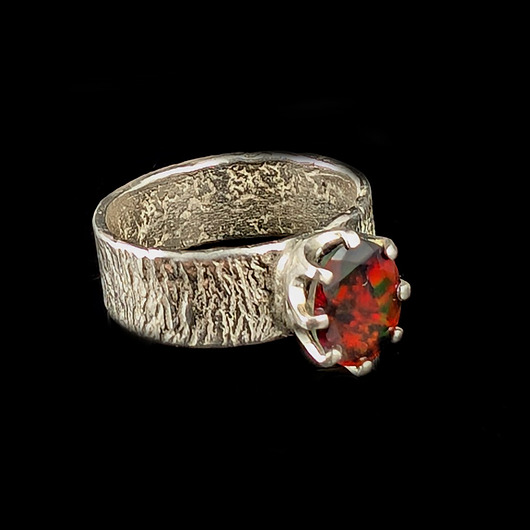 pierścionki srebrne Pierścionek płonący czarny opal