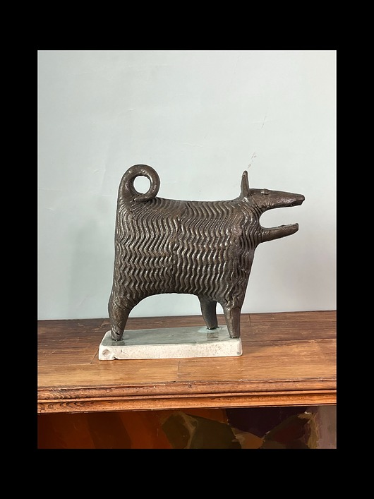 figurki i rzeźby Pies ceramiczny Nygus