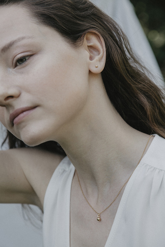 KULKA / naszyjnik / pozłacane srebro Magdalena Paszkiewicz Jewellery