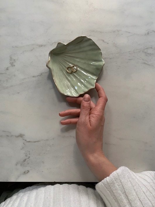 pojemniki na biżuterię Podstawka na Biżuterię Palo Santo Ceramiczna Muszelka Muszla Pistacjowa