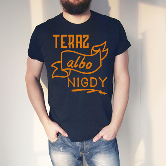 Teraz albo nigdy Męska podwinięta Czarna ONE MUG A DAY