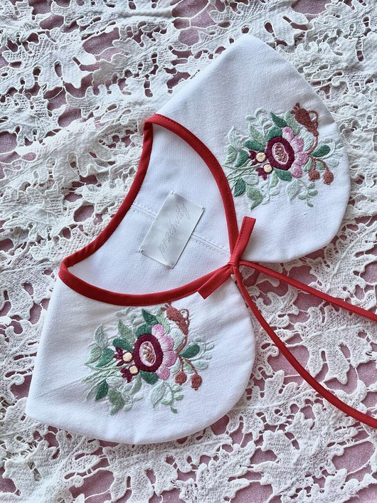 Akcesoria pozostałe Kołnierzyk Pelagia