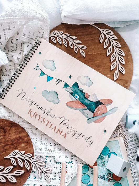 kartki, zaproszenia na chrzest Pamiątka chrztu SAMOLOT album prezent dla chłopca chrzest roczek urodziny