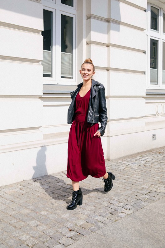 sukienki midi damskie Sukienka CARRIE midi  burgund