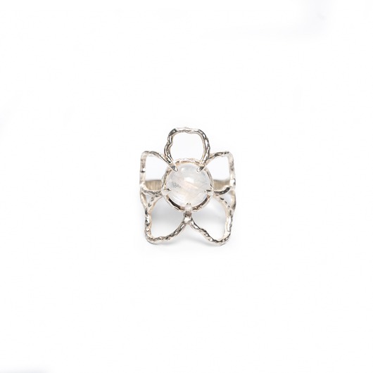 pierścionki srebrne Pierścionek LUMA - kamień księżycowy