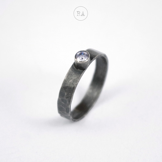 pierścionki zaręczynowe Pierścionek z brylantem 0.07ct + Certyfikat