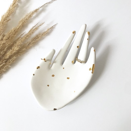 Ceramiczna Dłoń w Złote Ciapki Maison Fragile