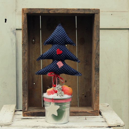 Choinka Noel Blue) Zastygla Natura