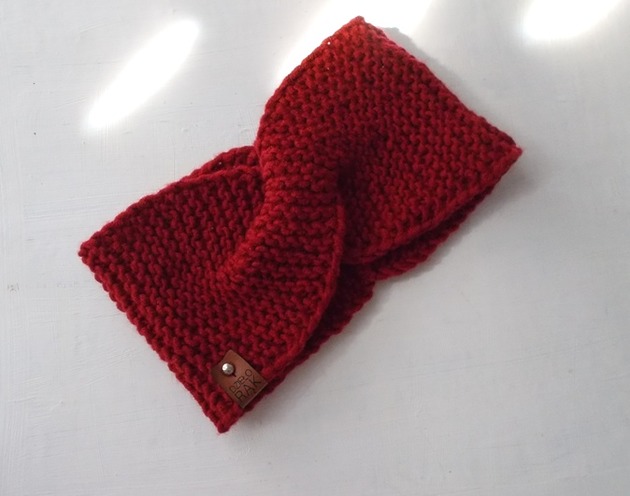 czapki damskie Opaska damska Red Twist