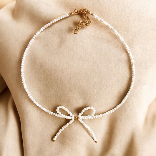 chokery KOKARDKA - choker : biała muszla