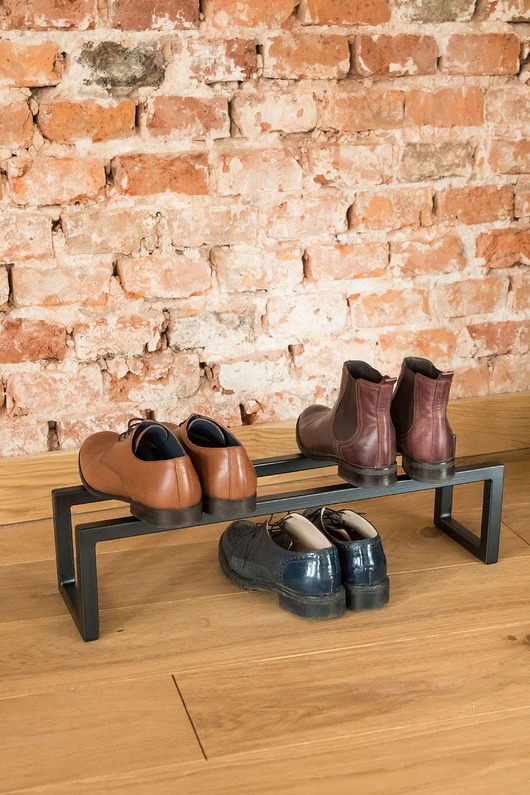 półki Mały metalowy stojak na buty