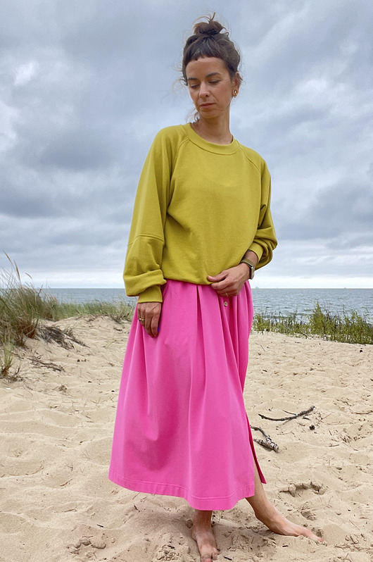 bluza bez kaptura damska Oliwkowo - Złota  Bluza bez kaptura