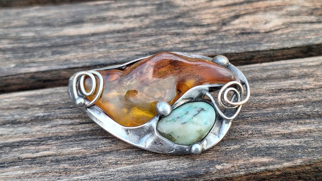 broszki Niedzielna - broszka