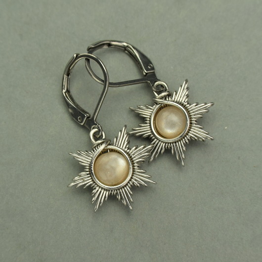 kolczyki wire wrapping Małe kolczyki słoneczka kamień słoneczny wire wrapping słońce gwiazdka