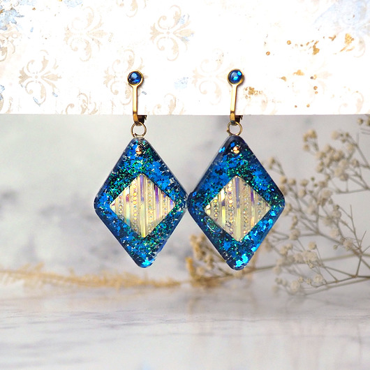 klipsy LAKE'S SECRET - wyjątkowe autorskie klipsy z żywicy