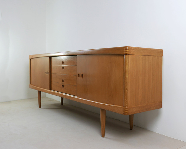 komody i szafki Duńska komoda Bramin, dębowa, po renowacji, Mid-century design