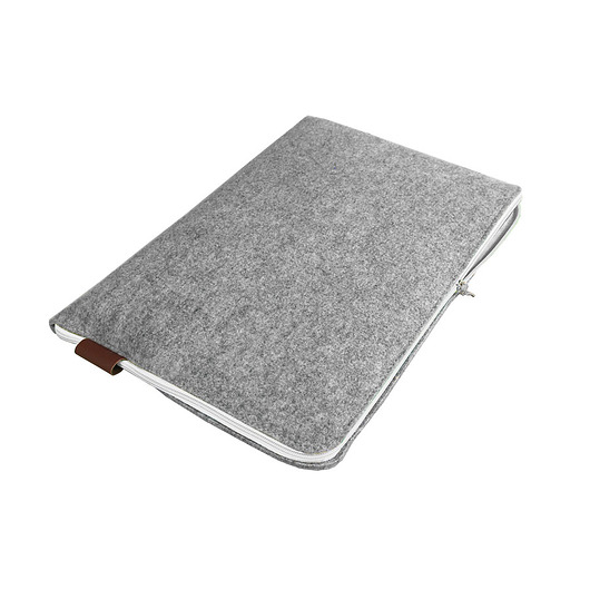 etui na laptopa POKROWIEC NA LAPTOPA 01 bialy zamek macbook etui