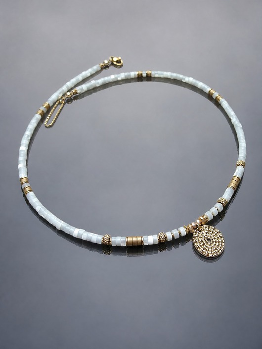 chokery Muszla white /02.02.26/ choker - Szlachetna kolekcja