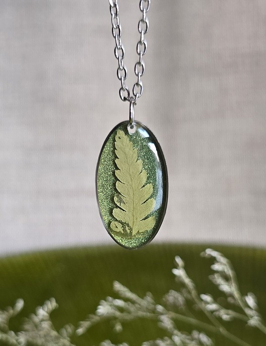 wisiory Wieczne kwiaty złota zawieszka paproć