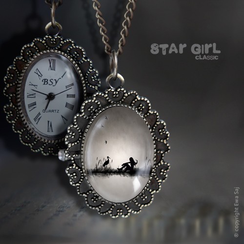 Star Girl Classic, Bocian - naszyjnik zegarek Ewa Saj Fotografie