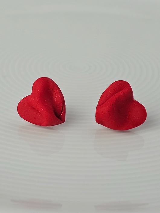 kolczyki z masy plastycznej Kolczyki sztyfty czerwone serca 3D
