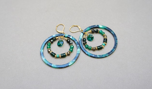 kolczyki z kamieniami Kolczyki Wianki circle  (green mix)