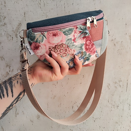 saszetka nerka Nerka półksiężyc unikat miłość