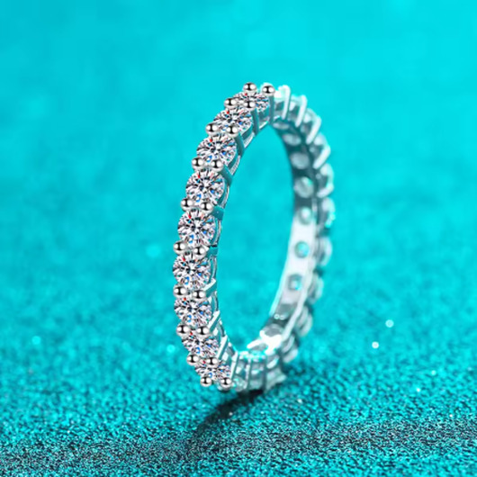 pierścionki srebrne Pierścionek Moissanite "Infinite"