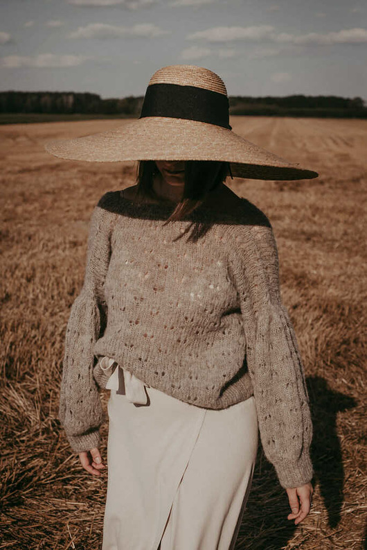 swetry damskie  Flowery Sweater