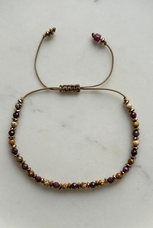 bransoletki z kamieni naturalnych Szczęście - Amuletka z Rubinem i Jaspisem