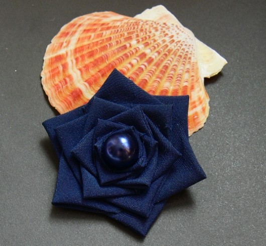 Rainbow Roses - Navy Oiran