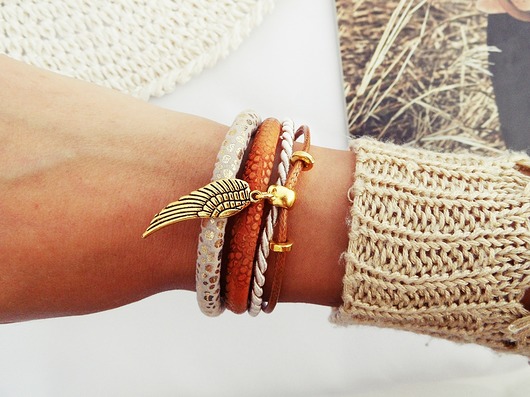 Golden Wing Ilovehandmade