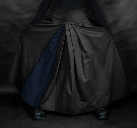spódnice maxi Spódnica HAKAMA czarn granatowa