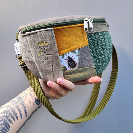 saszetka nerka Nerka półksiężyc wrotycz żuczek