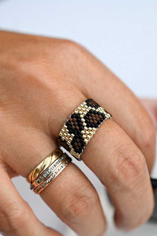 pierścionki złote Pierścionek panterka, pierścionek peyote stitch z koralików myiuki