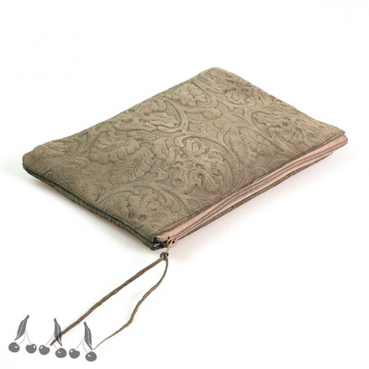 ::: ! LEATHER CLUTcH ::: uniqo