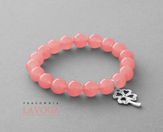 Jade with pendant in pink. Lavoga
