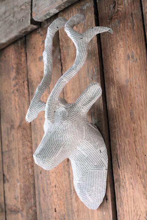 Jelonek gazetowy  PAPER SCULPTURE