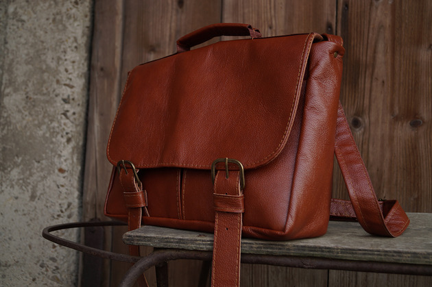 torby na ramię Teczka Skórzana Karmelowa Unisex Laptop A4