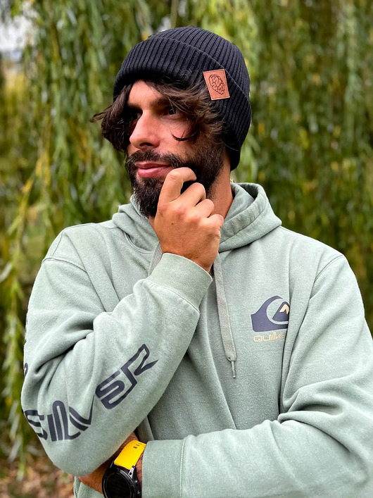 czapki i kapelusze męskie Męska bawełniana czapka beanie logo ekoskórka Czarna