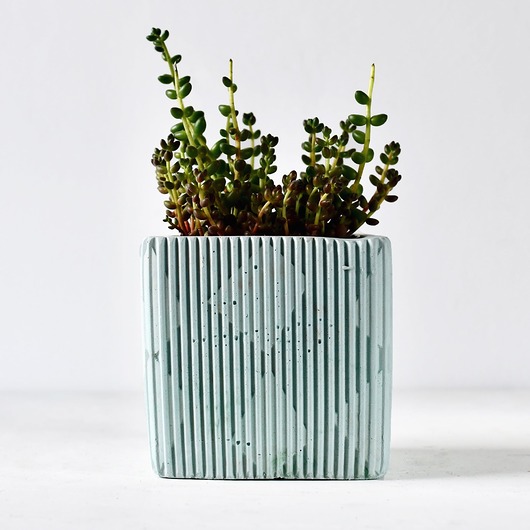 Doniczka B-Stripes Mint Betonove