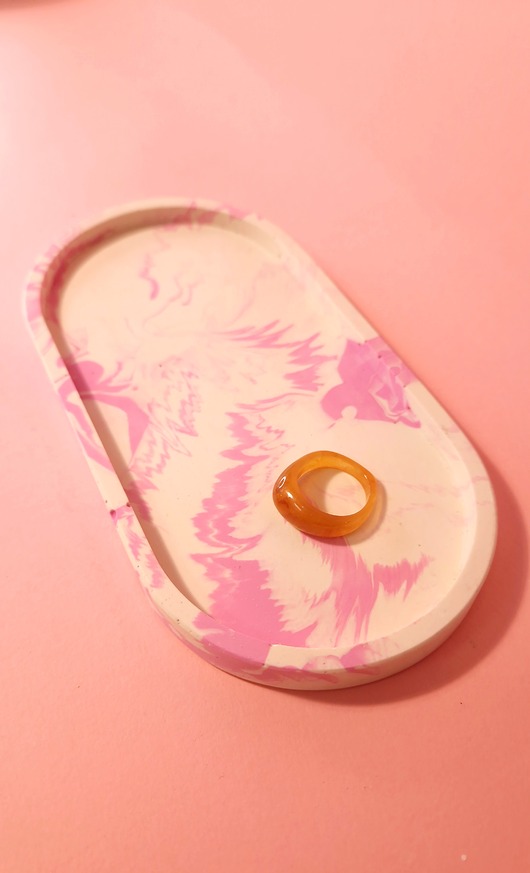 pojemniki na biżuterię Podstawka owalna, marble, mała taca, biało-różowa