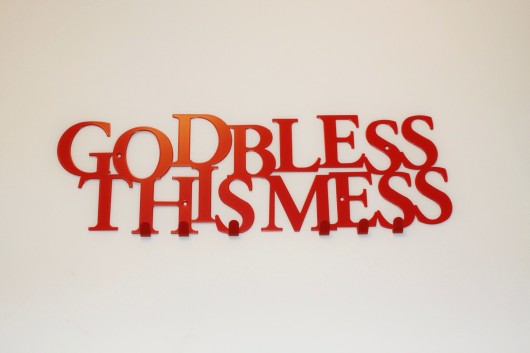 Wieszak HANGIT ''God bless this mess'' HANGIT