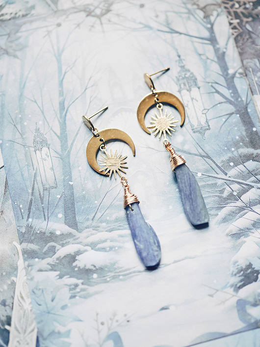 kolczyki z kamieniami Sopelki, kolczyki z kyanitu